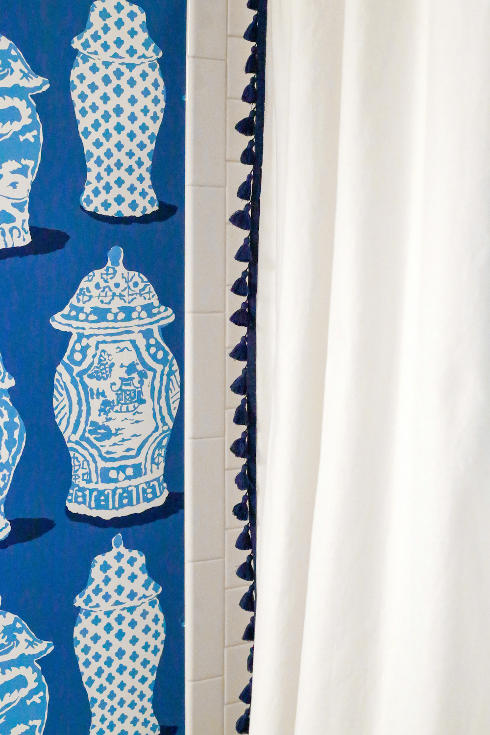 Design Darling Dallas Home Tour Dana Gibson Ginger Jar Wallpaper