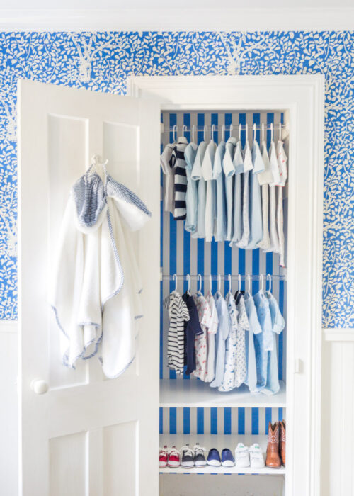 design-darling-nursery-closet-quadrille-arbre-de-matisse-reverse-wallpaper-china-blue-society6-cobalt-blue-and-white-wide-circus-tent-stripe-wallpaper-768x1075